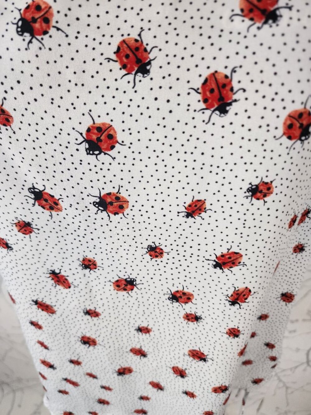 Como Black Ladybugs Printed Flutter Sleeve Top - Picture 2 of 7